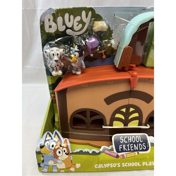 Bluey & Friends School Pack Bluey, Rusty, Chloe, Calypso  2018 Bluey School Friends 10 Piece Calypso’s School Playset